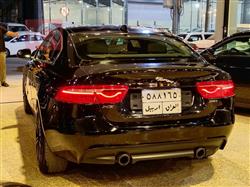 جاكوار XE